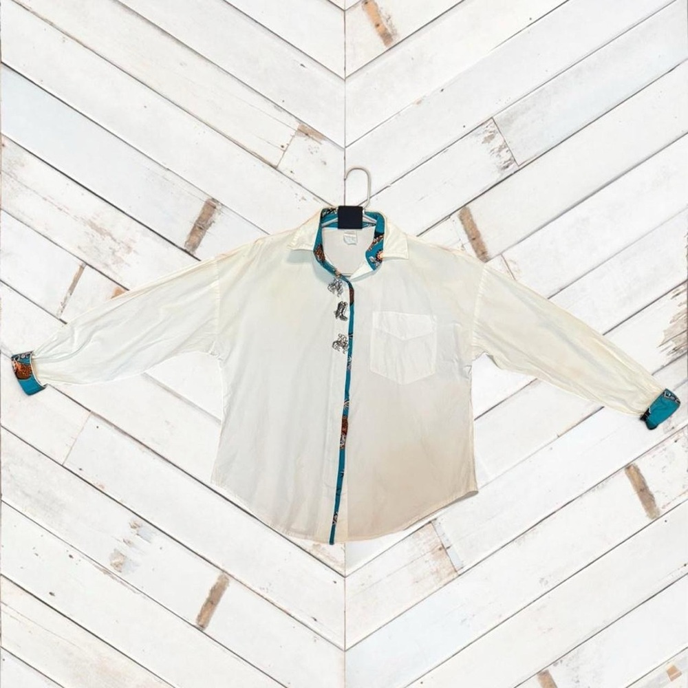 Circle T White and Blue Women's Shirt Jacket